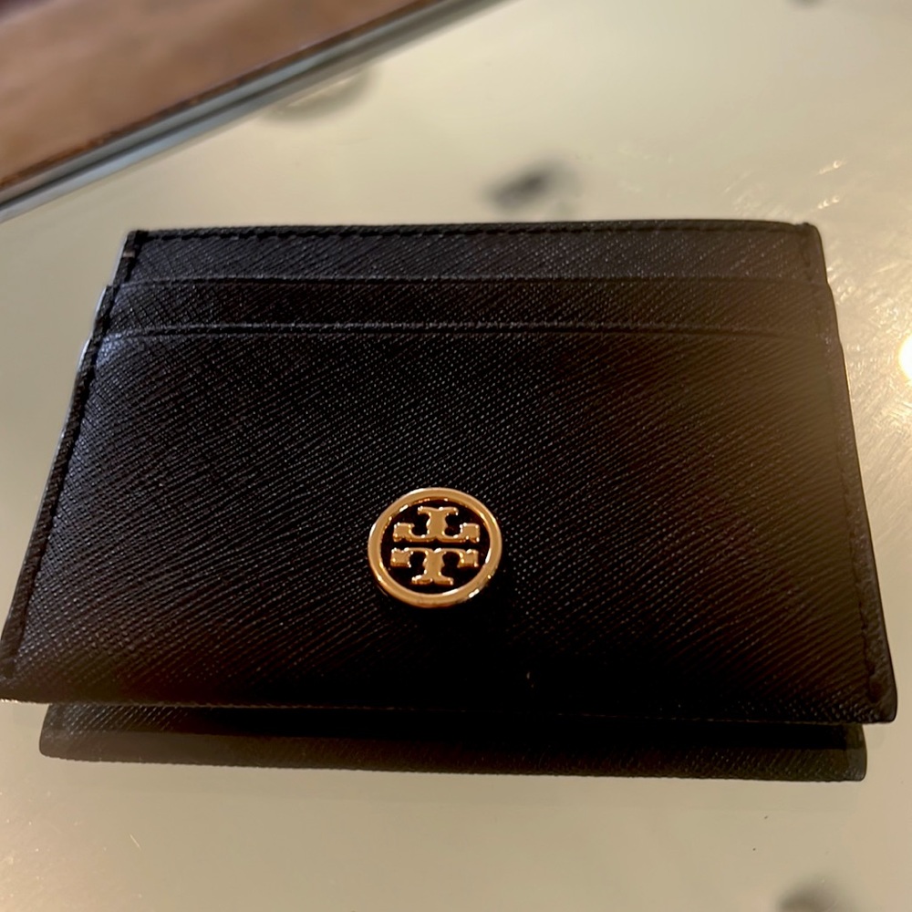 Tort Burch card holder- basically new!